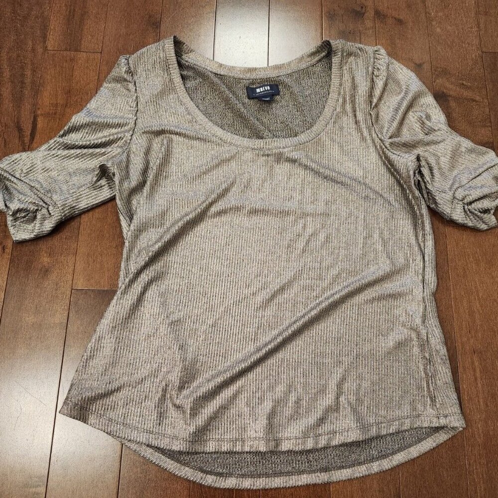Maeve by Anthropologie women's short sleeve gold top in size medium